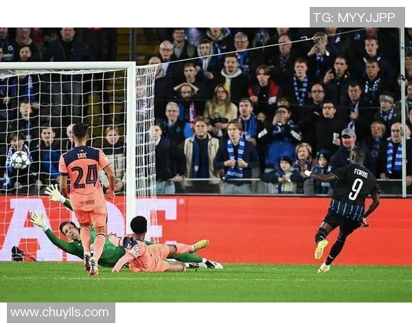 国王杯惊天冷门曼城3-0逆袭巴萨引发全场震撼