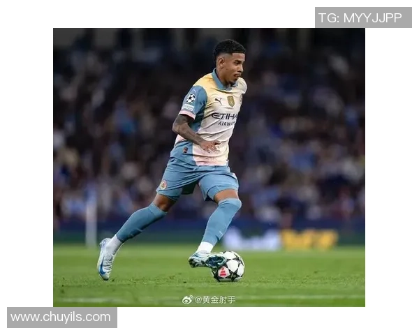 西甲热刺大胜曼城红牌事件引发全场热议与转会传闻涌动