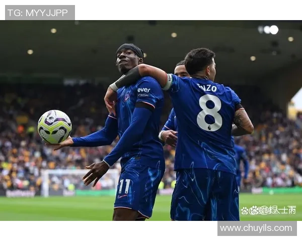 世界杯精彩对决AC米兰以1-0战胜切尔西神奇扑救引发全场狂欢