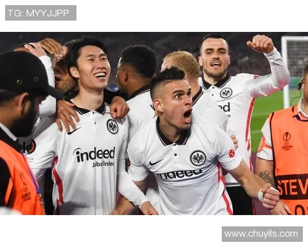 德甲激战巴萨险胜AC米兰乌龙球引发全场狂欢与转会传闻