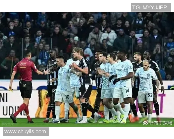 意甲激战巴萨小胜AC米兰乌龙球成比赛转折点引发热议