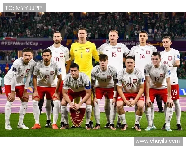 世界杯精彩对决那不勒斯与里昂激战成和神扑瞬间引发全场狂欢