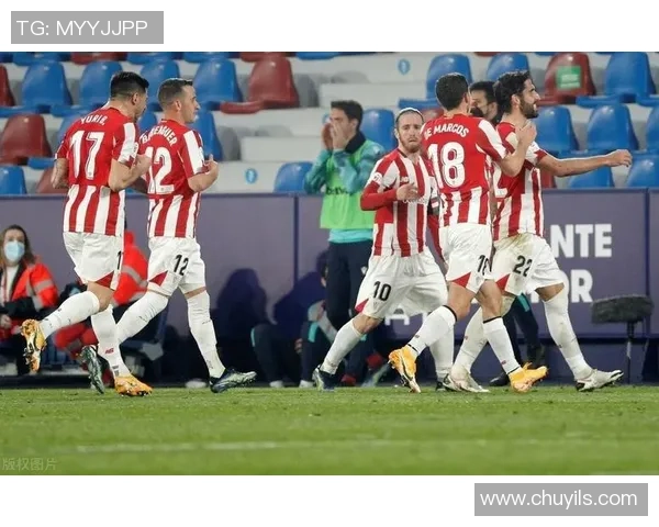 国王杯精彩对决尤文图斯与巴黎圣日耳曼战平神扑瞬间成焦点