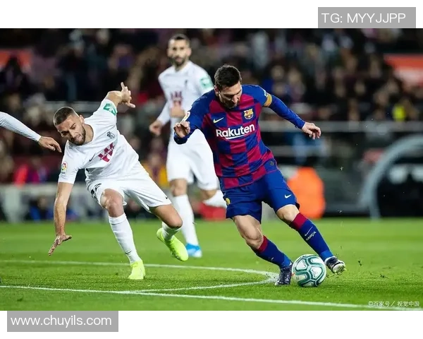 那不勒斯狂胜巴萨4-0补时进球引爆全场激情瞬间回顾